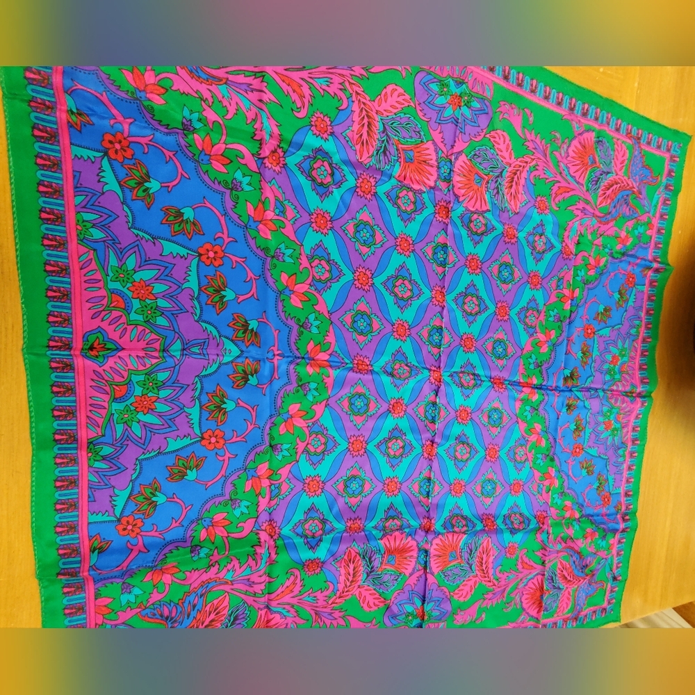 Women's Scarf